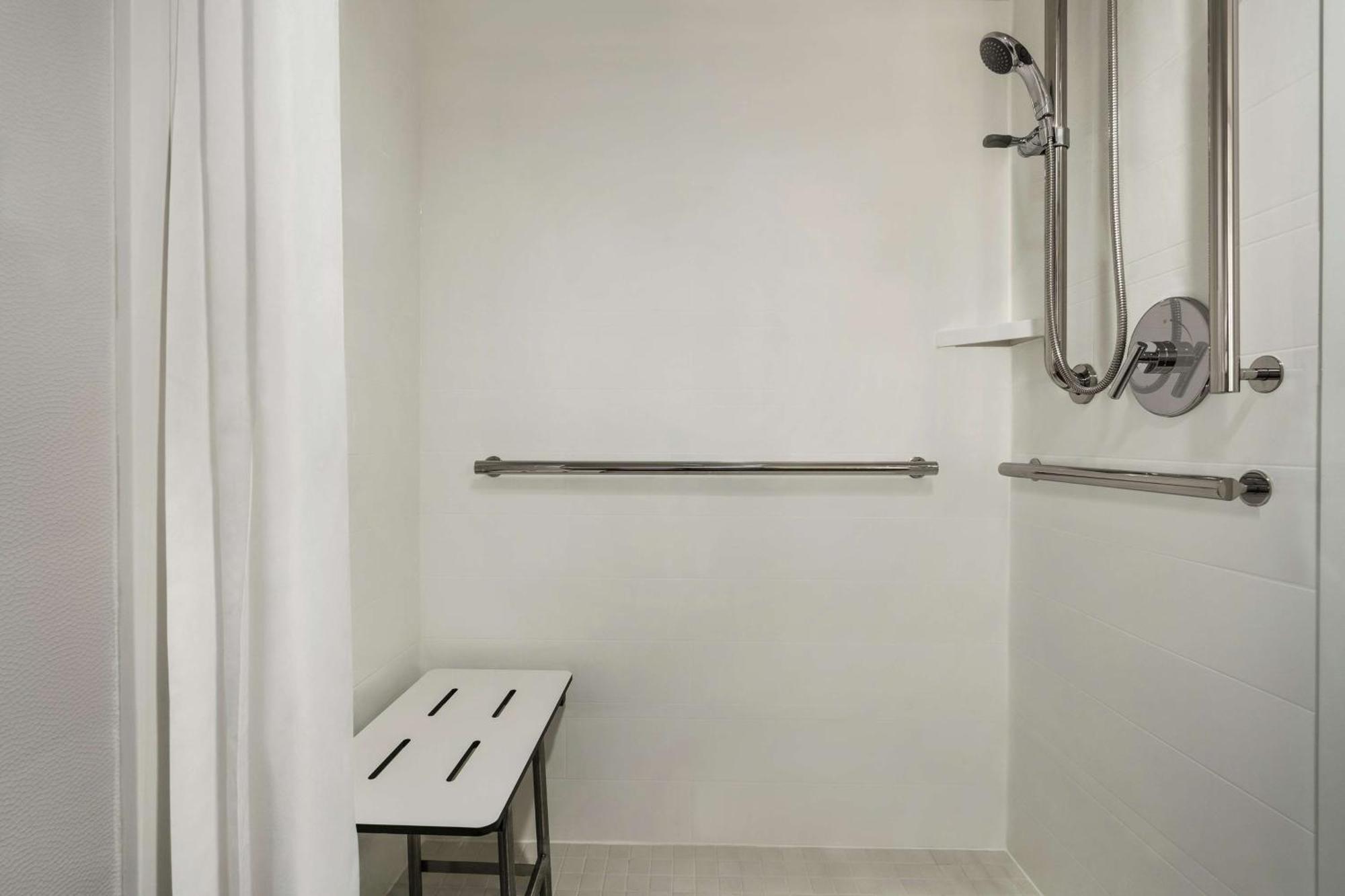 Hampton Inn Dulles/Cascades Sterling Exterior foto