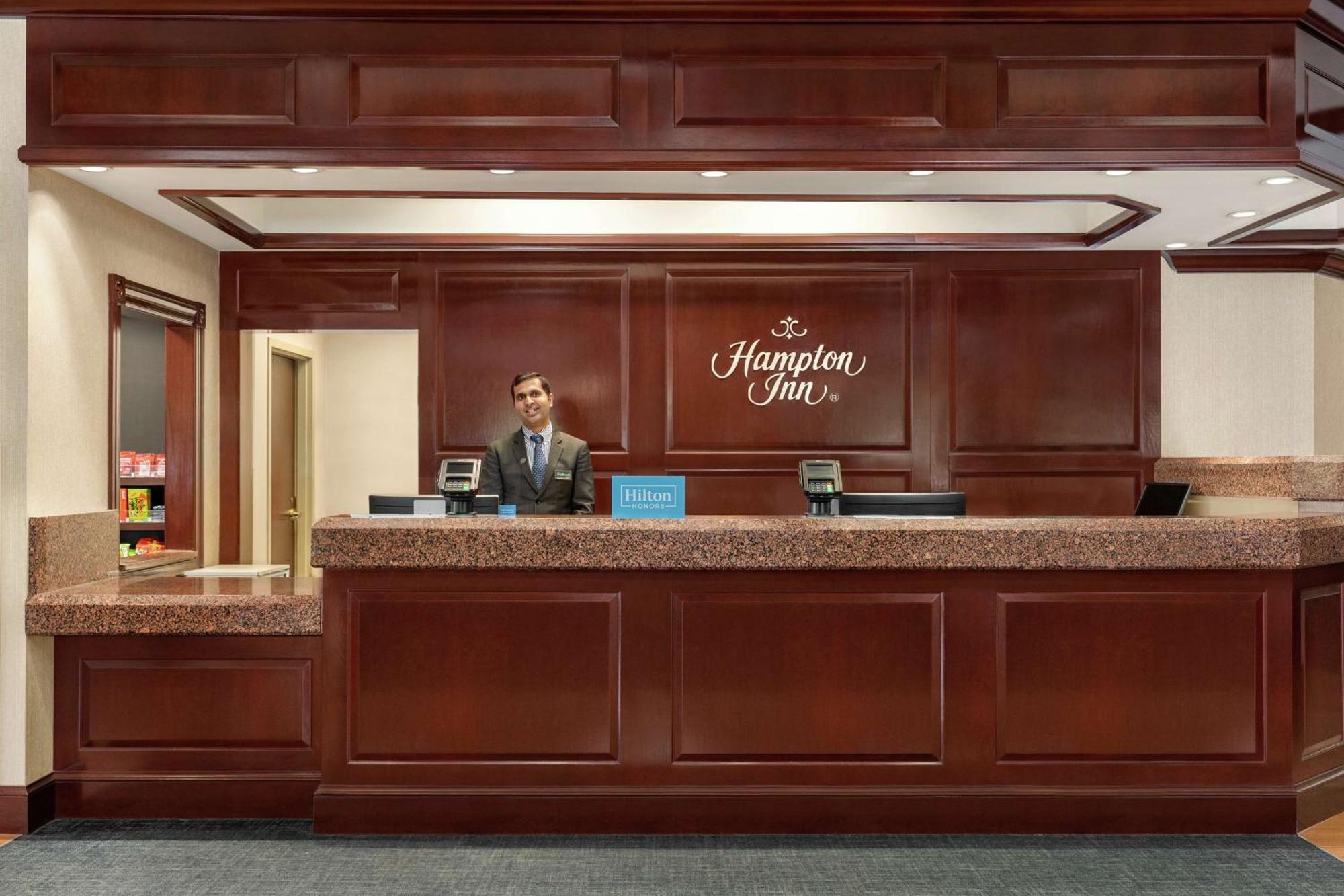 Hampton Inn Dulles/Cascades Sterling Exterior foto